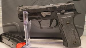 SIG SAUER P320 AXG CARRY BLACK 3 X 17 ROUND 9MM FIRST RESPONDER PROGRAM